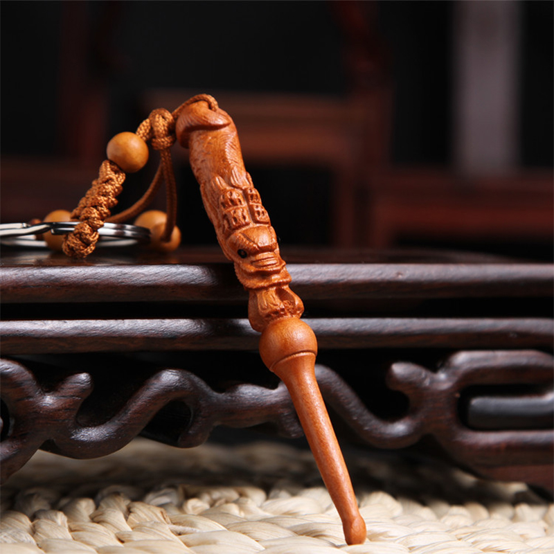 Móc khóa gỗ khắc hình rồng kèm ráy tai tiện dụng
